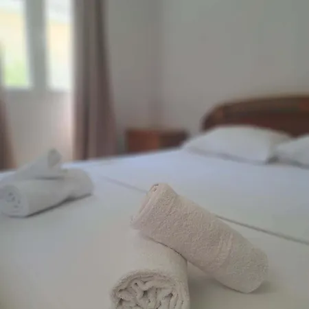 Little Johns For 2 Or 3 *